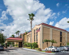  Comfort Inn & Suites - Lantana - West Palm Beach South  Лантана